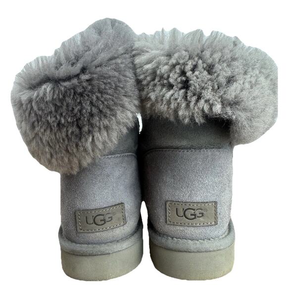 UGG Boots Womens Sz 10 Grey Bailey Button Booties 1016226 - Picture 3 of 9